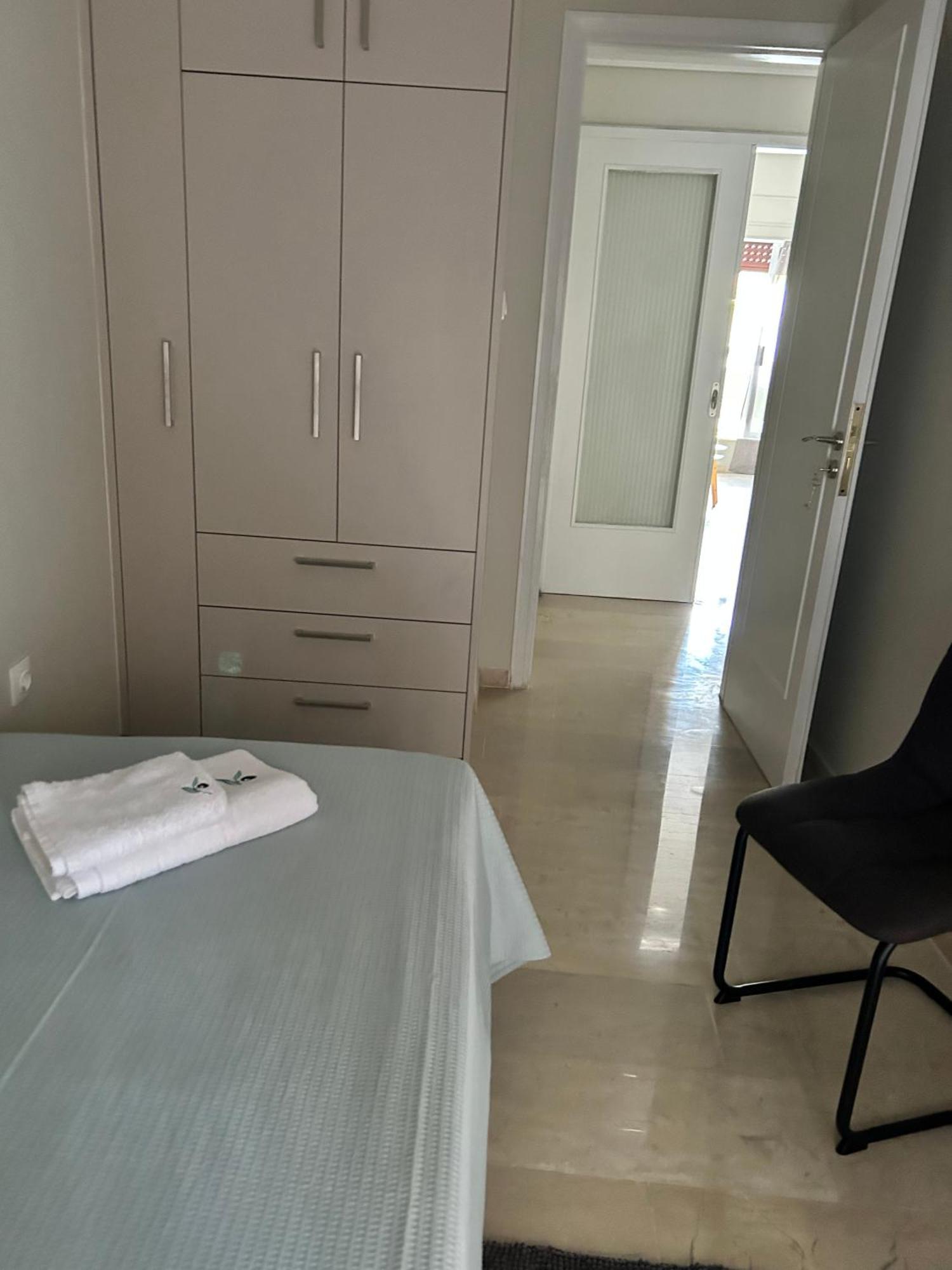 Evrou 21A Metropolitan Suite Atenas Exterior foto