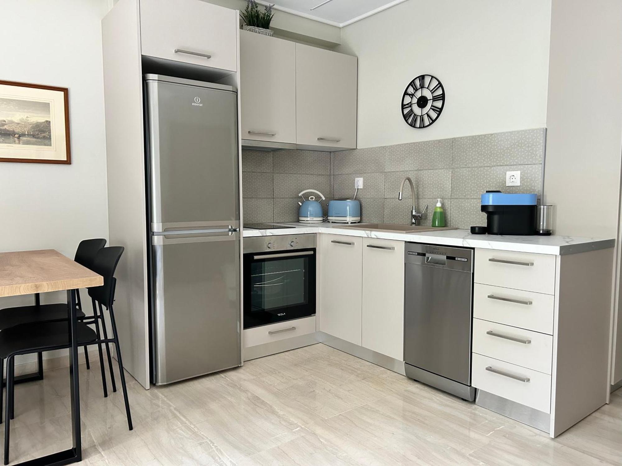 Evrou 21A Metropolitan Suite Atenas Exterior foto